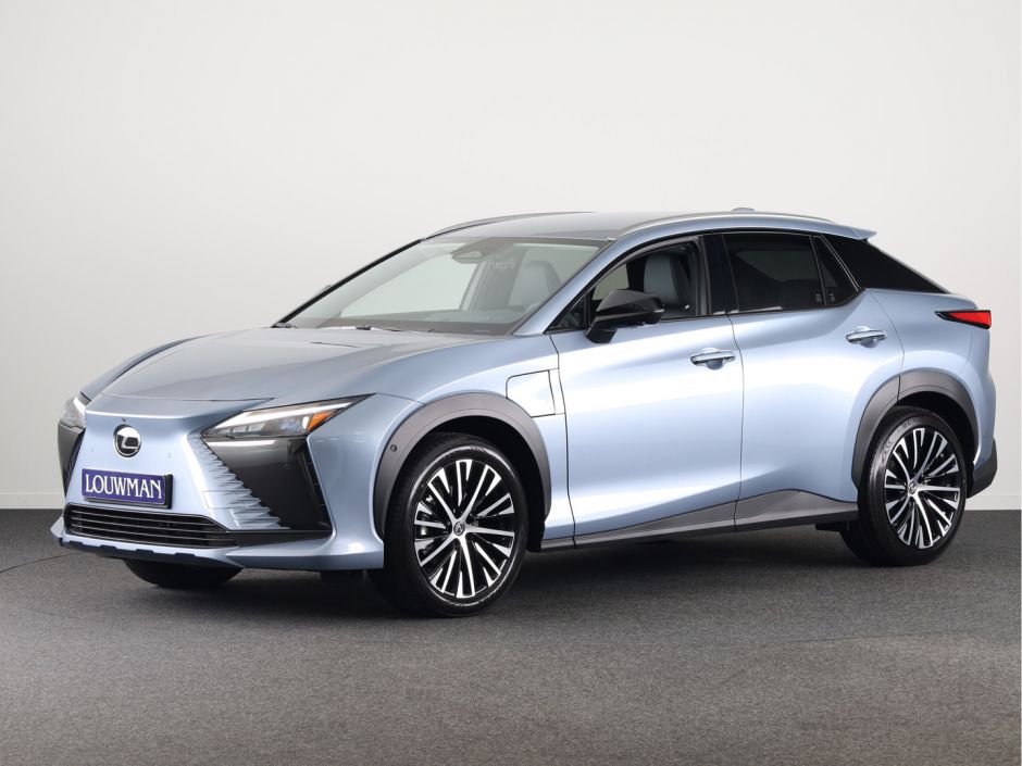 Lexus RZ