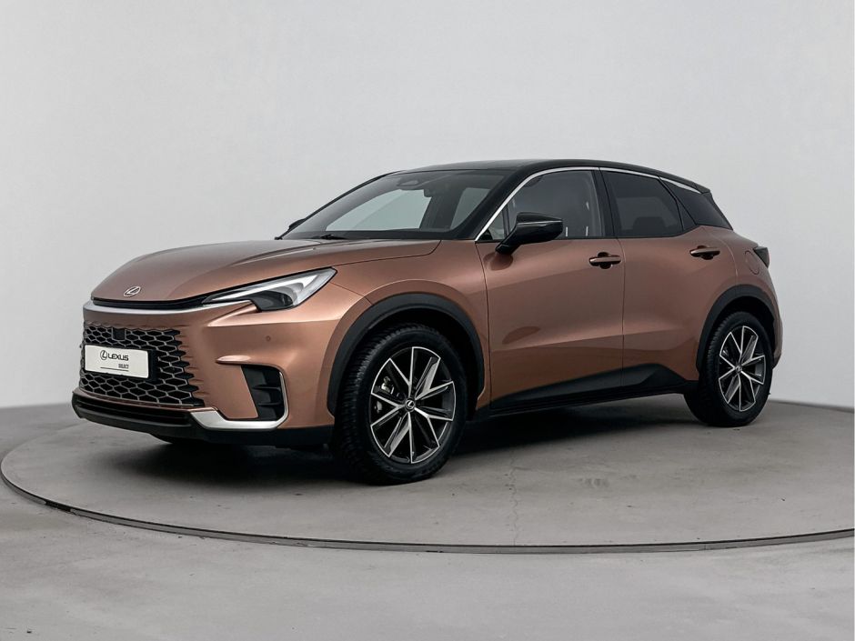 Lexus LBX