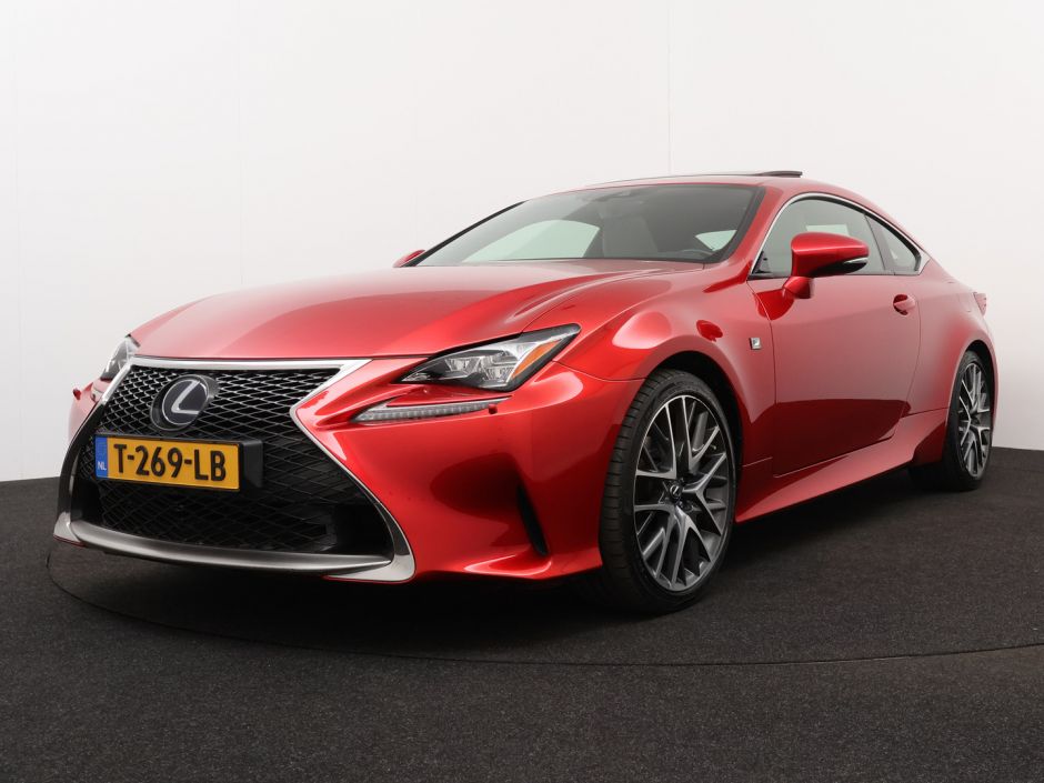 Lexus RC