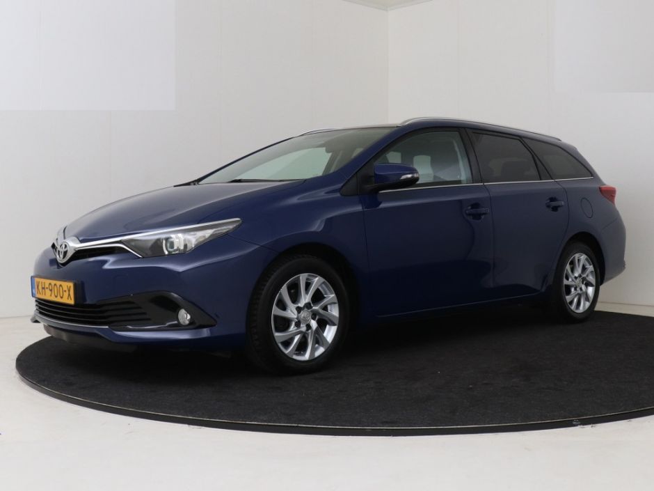 Toyota Auris_Touring_Sports