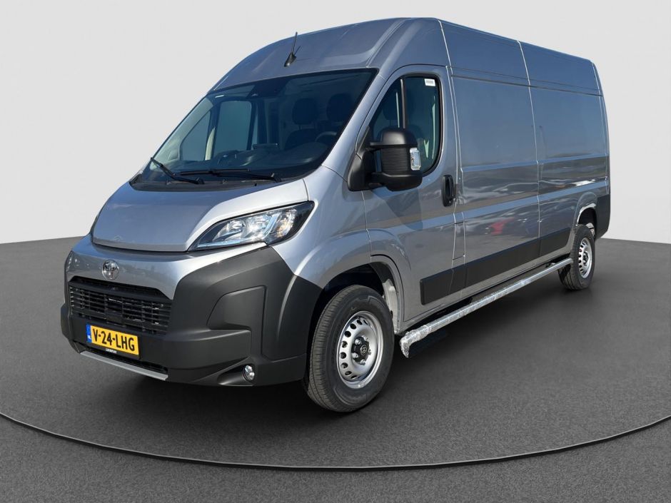 Toyota PROACE_Max_EV