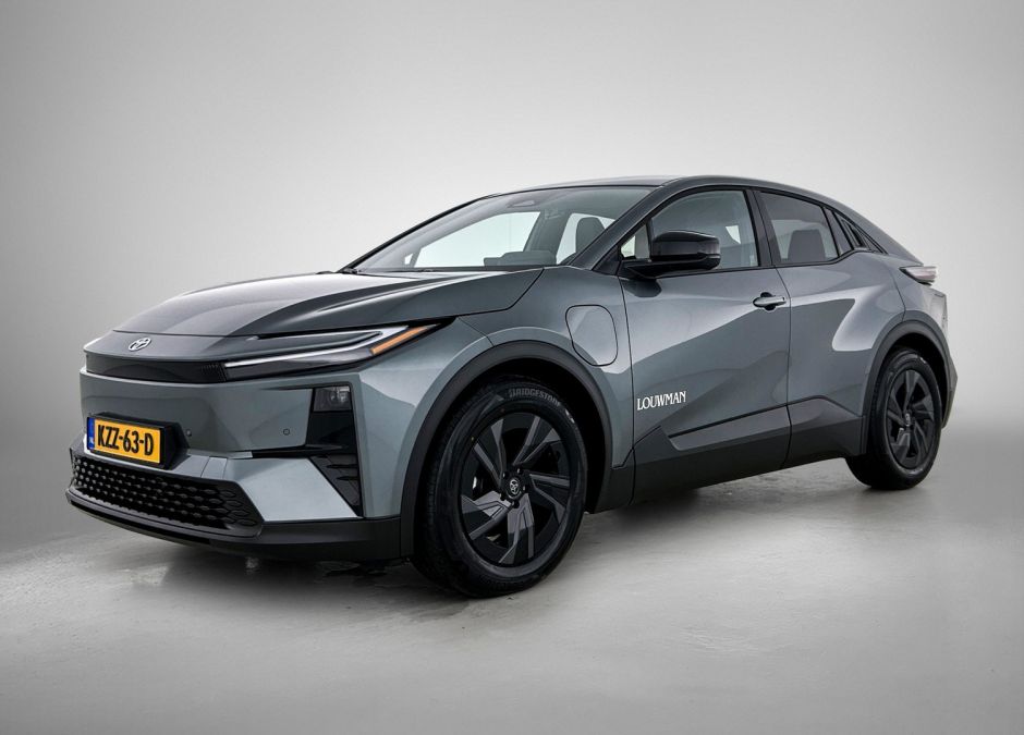 Toyota C-HR+