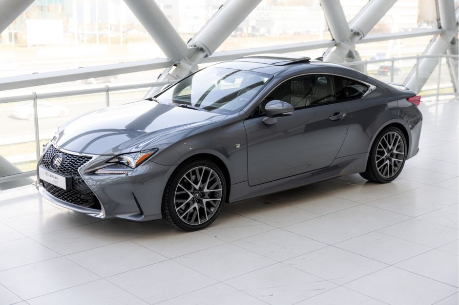 Lexus RC