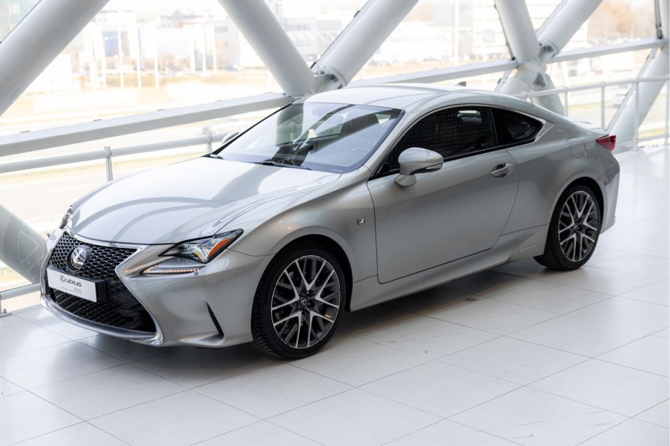 Lexus RC