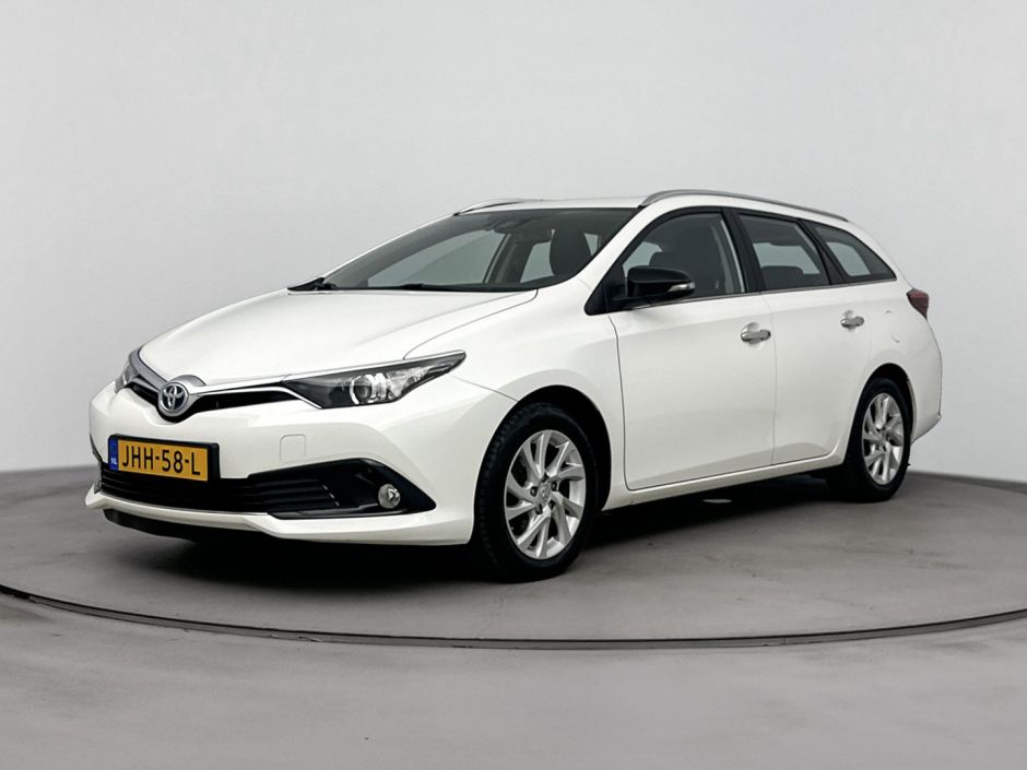 Toyota Auris_Touring_Sports