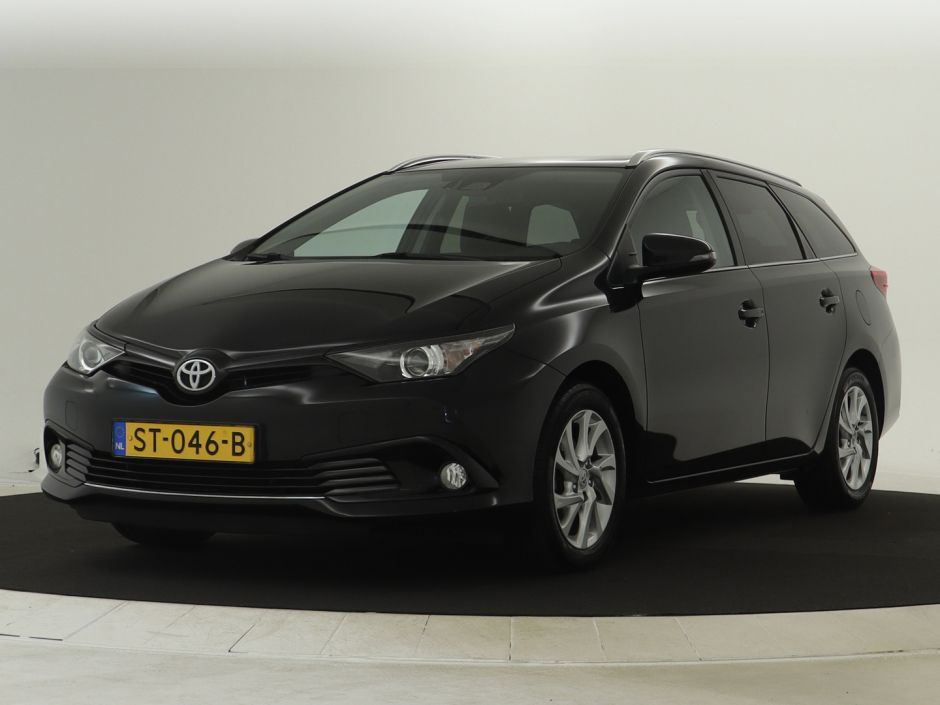 Toyota Auris_Touring_Sports