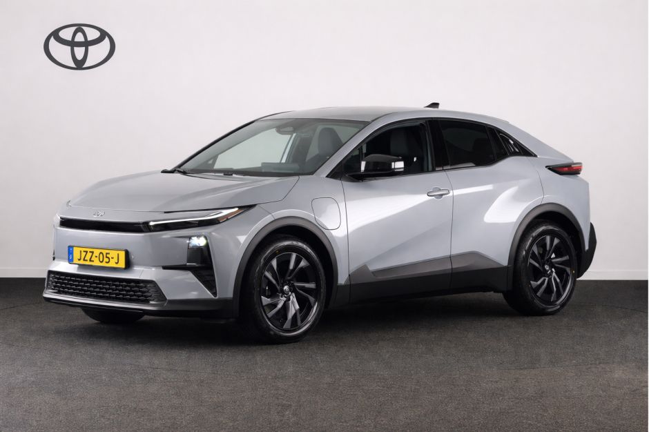 Toyota C-HR+