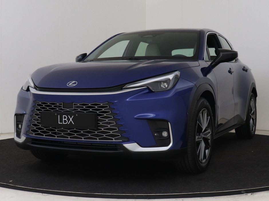 Lexus LBX