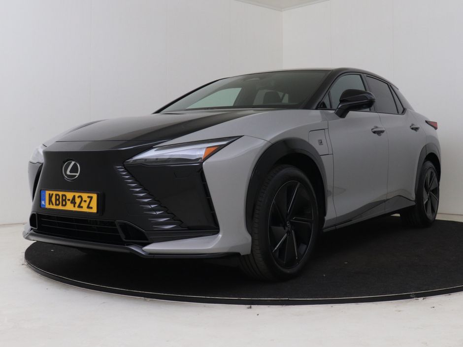 Lexus RZ