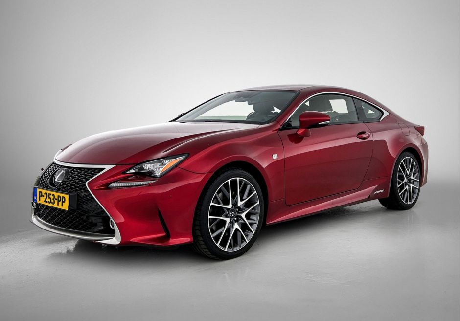 Lexus RC