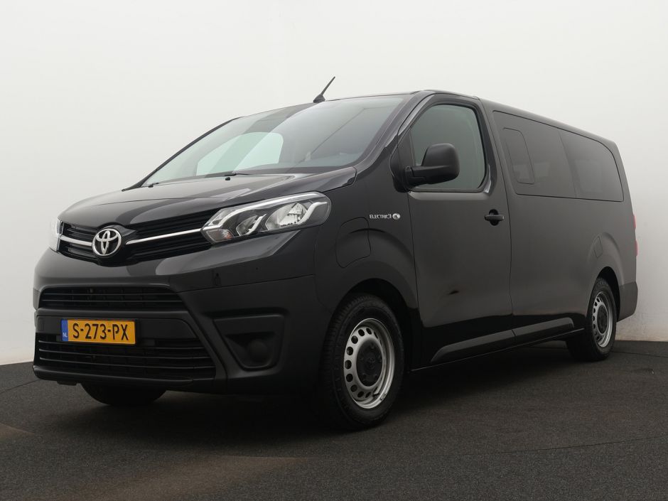 Toyota PROACE_Electric_Shuttle