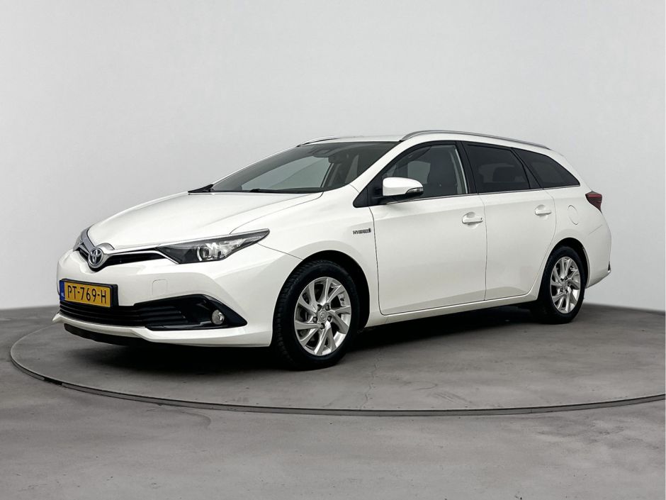Toyota Auris_Touring_Sports