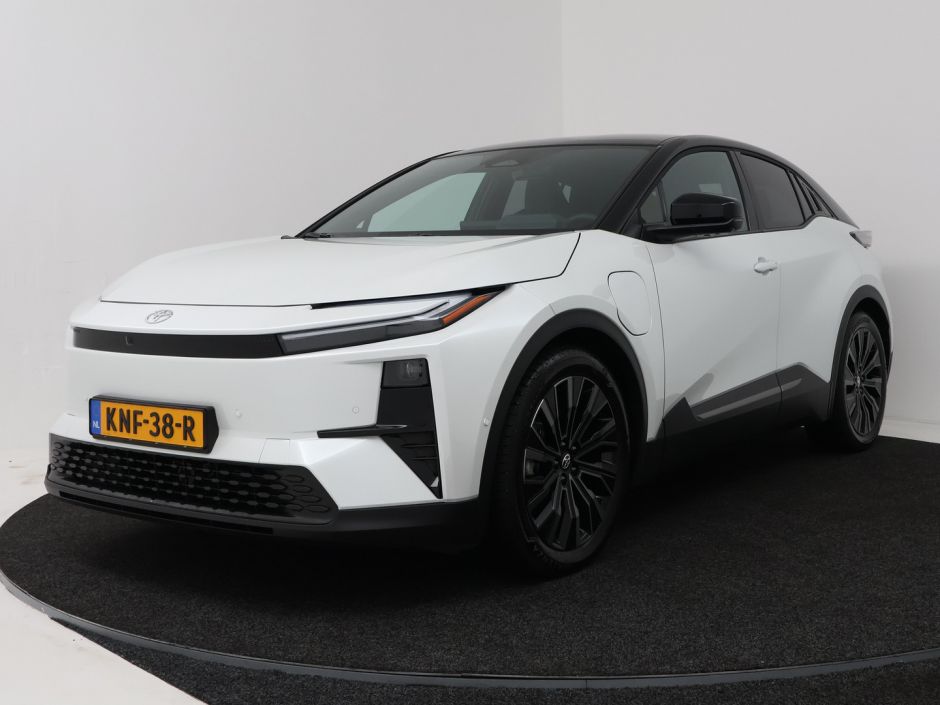 Toyota C-HR+