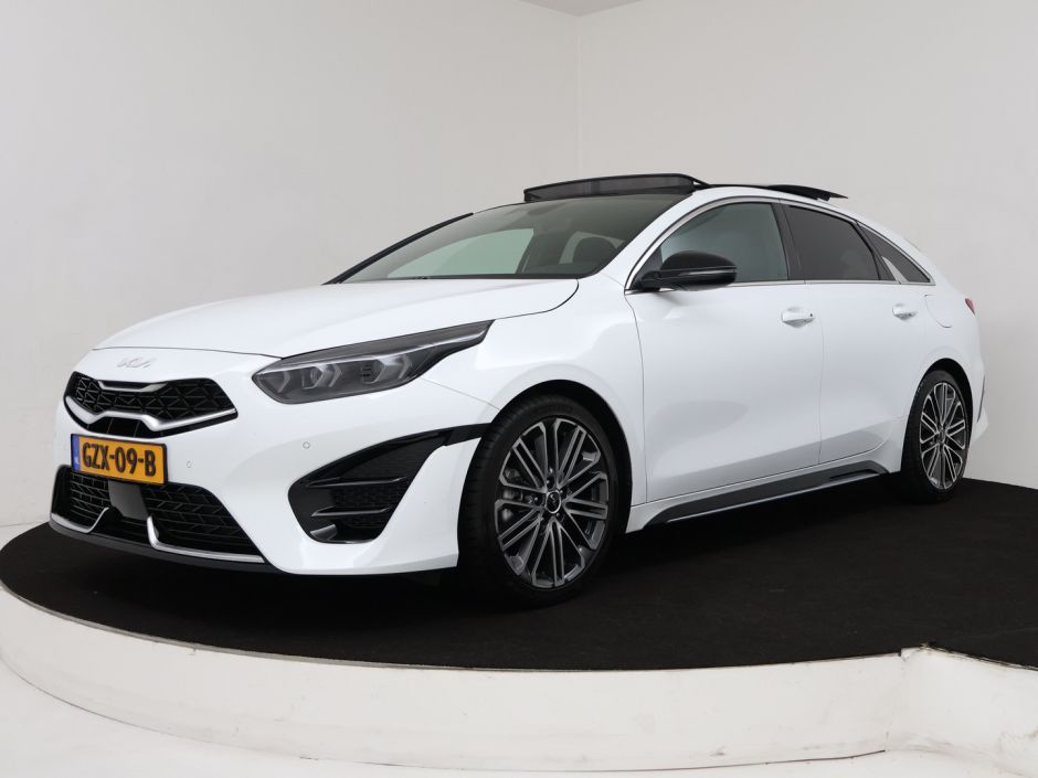 Kia ProCeed
