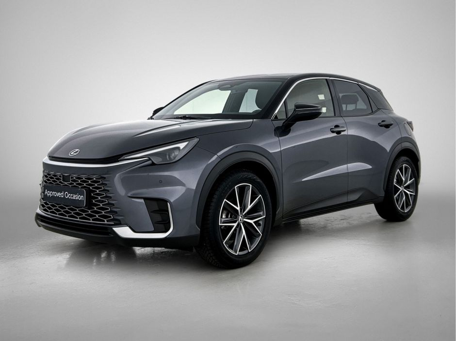 Lexus LBX