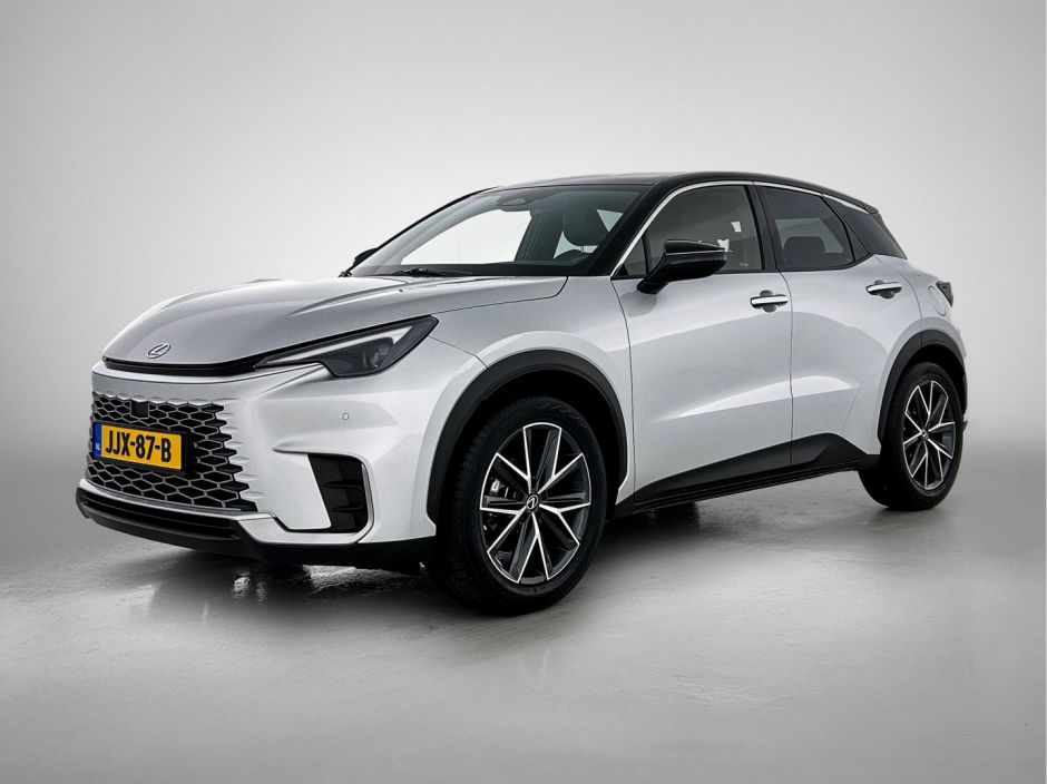 Lexus LBX