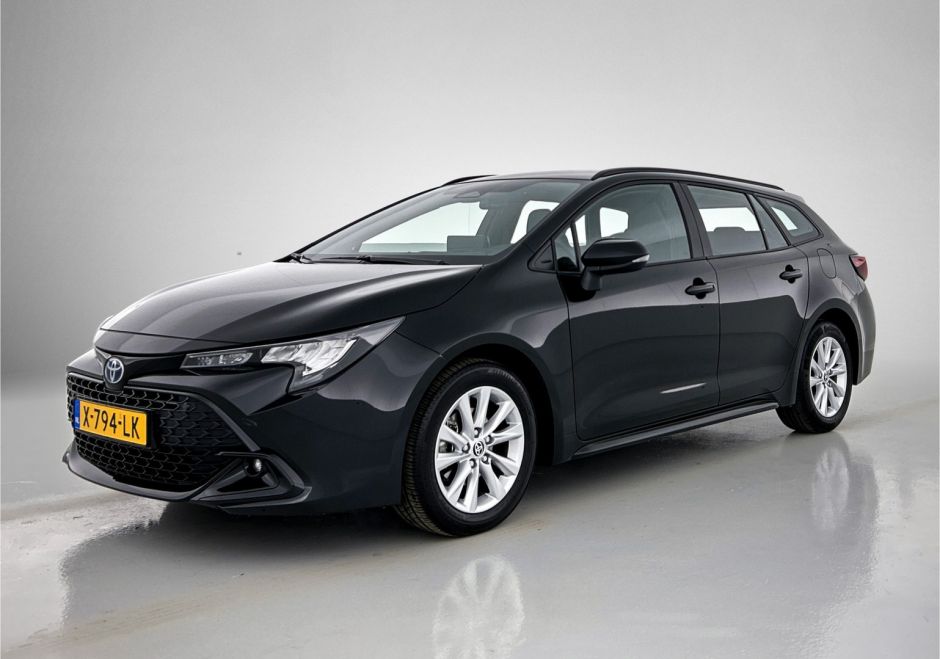 Toyota Corolla_Touring_Sports